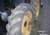 John Deere 11.2-28