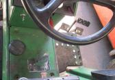 John Deere 855