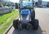 New Holland boomer 35