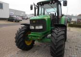 John Deere 6220