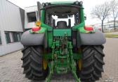 John Deere 6220