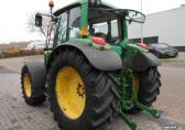 John Deere 6220