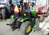 John Deere 2320