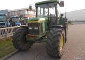 John Deere 6310