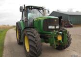 John Deere 6520