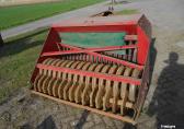 Lely frees met zaaimachine 150
