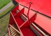 Lely frees met zaaimachine 150