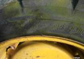 John Deere 9-28